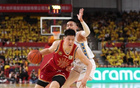 CBA大逆轉落空，北京勝廣東，黑馬遭挫，五虎將再遭批評