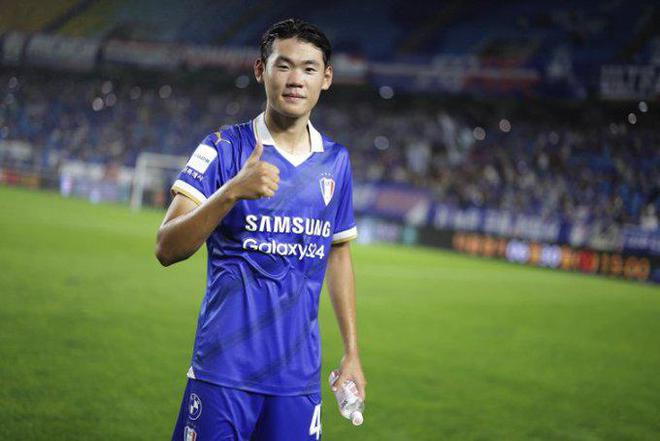 三隊(duì)爭(zhēng)樸勝秀！拜仁紐卡馬賽角逐18歲韓國(guó)小將